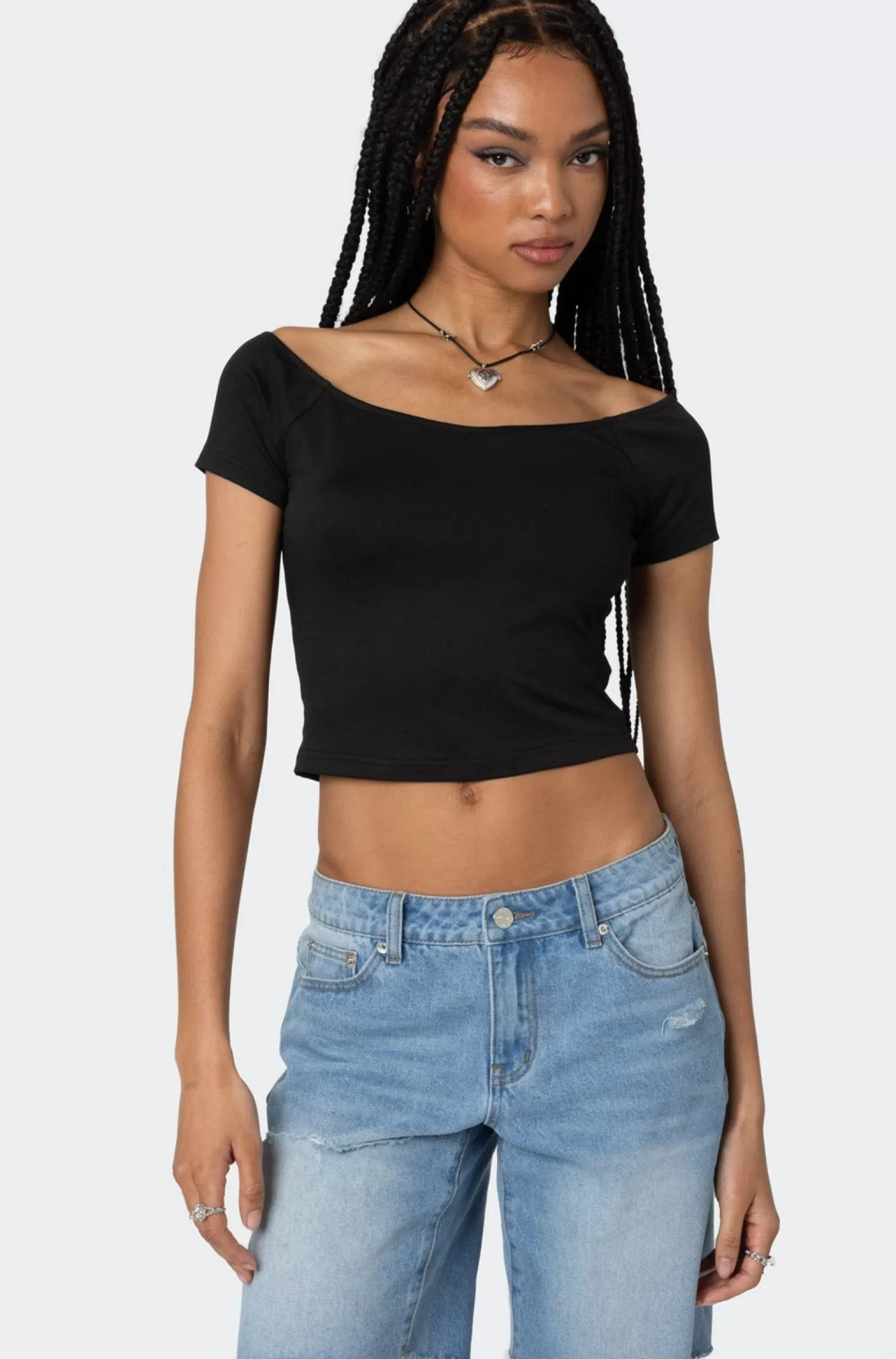 edikted Alexandera Boat Neck T Shirt* Crop Tops