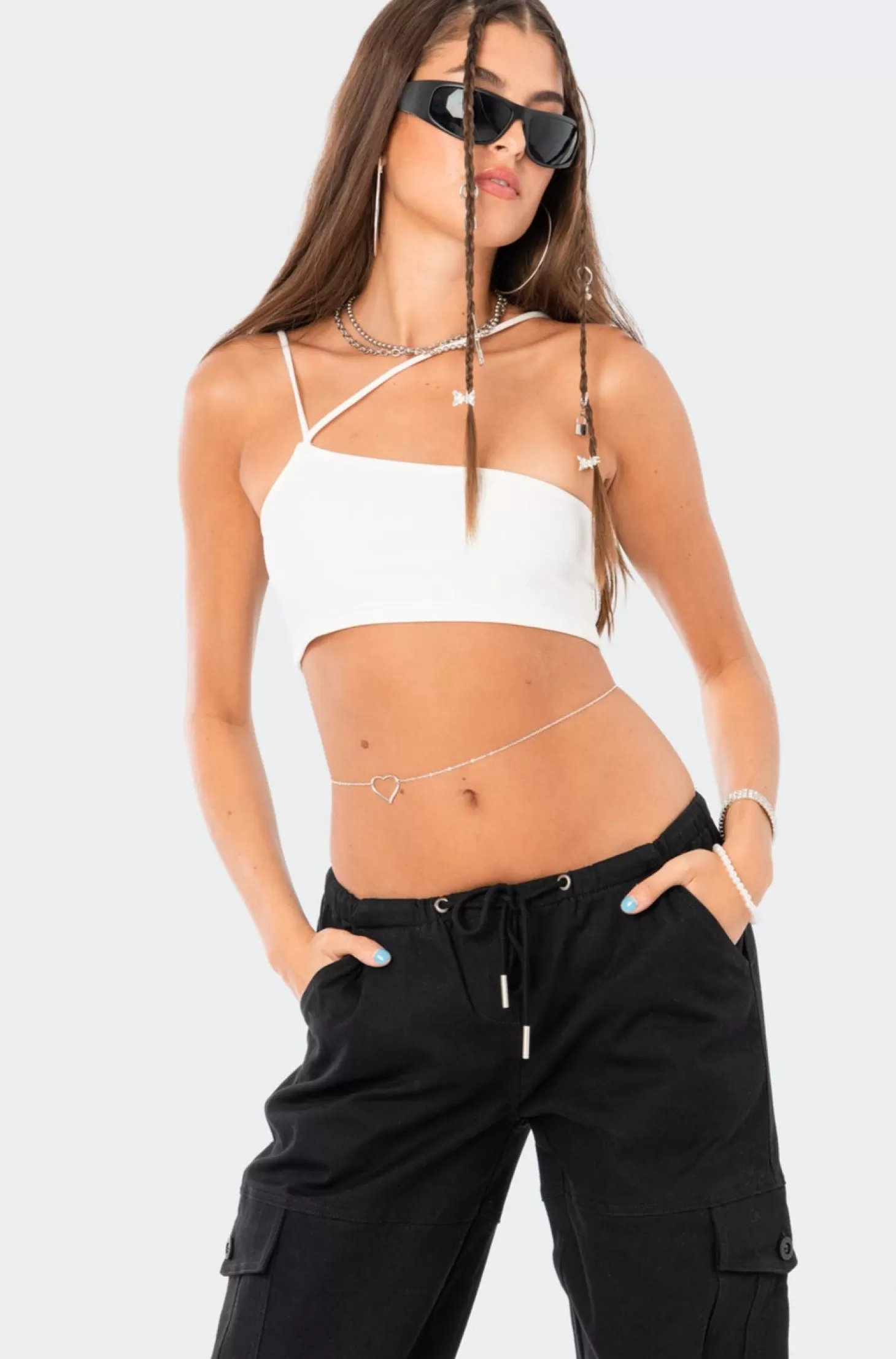 edikted Asymmetric Ribbed Crop Top* Crop Tops