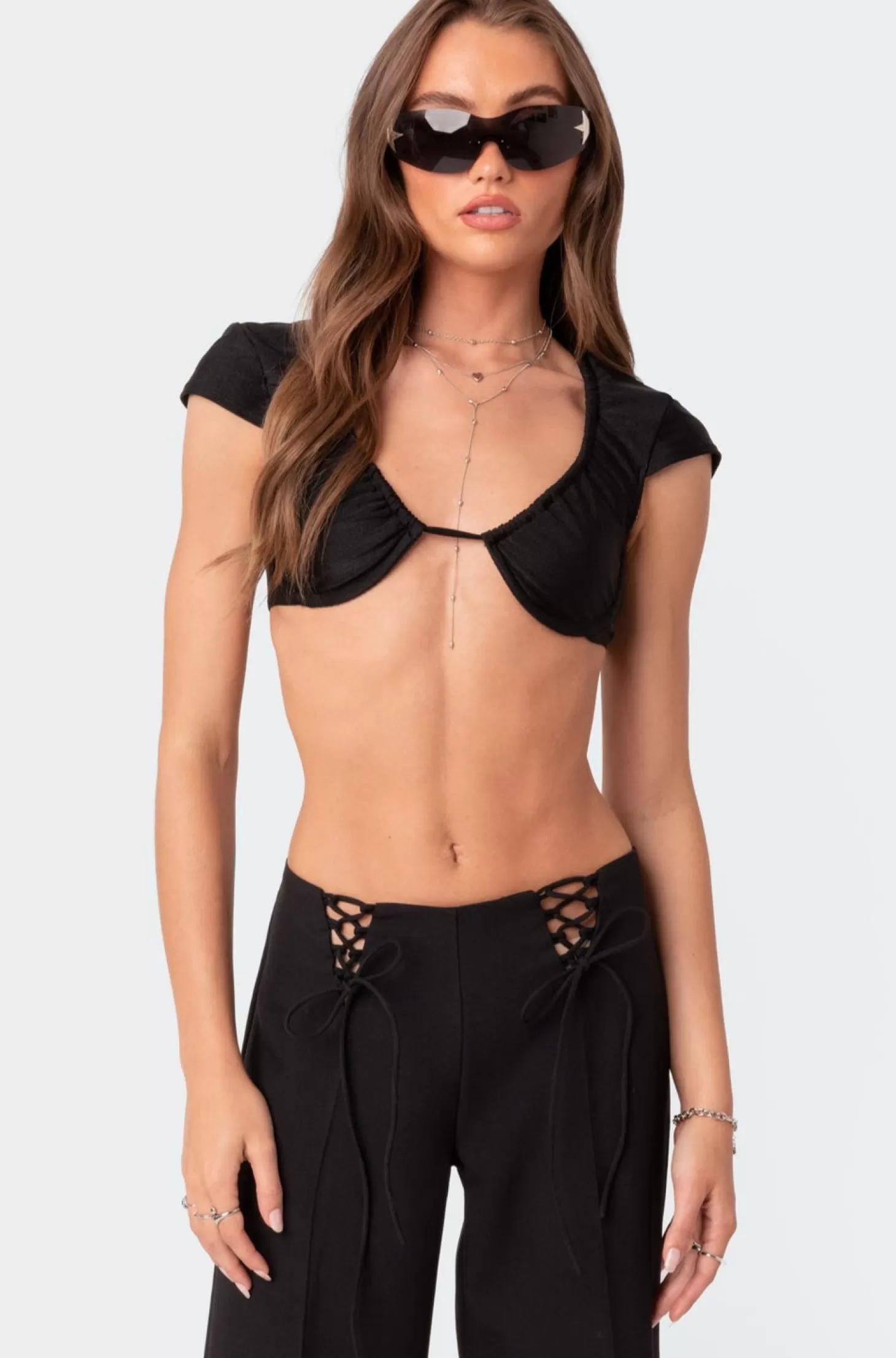 edikted Audrey Adjustable Bra Top* Crop Tops