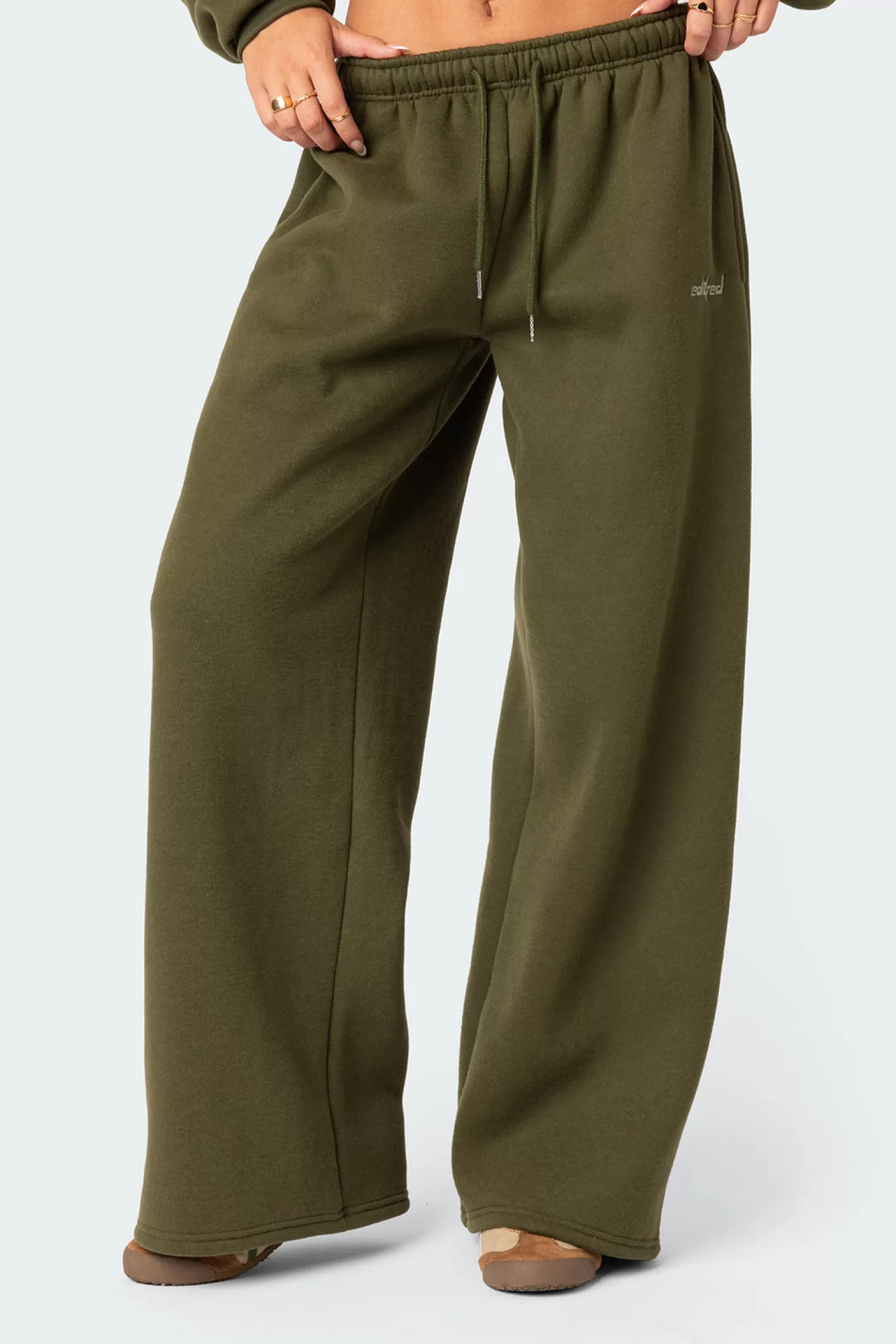 edikted Brenna Low Rise Wide Sweatpants* Pants | Pants