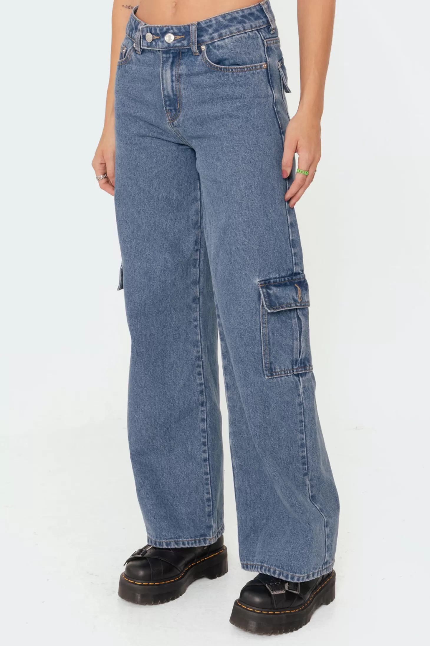 edikted Deliah Low-Rise Cargo Jeans* Jeans | Jeans