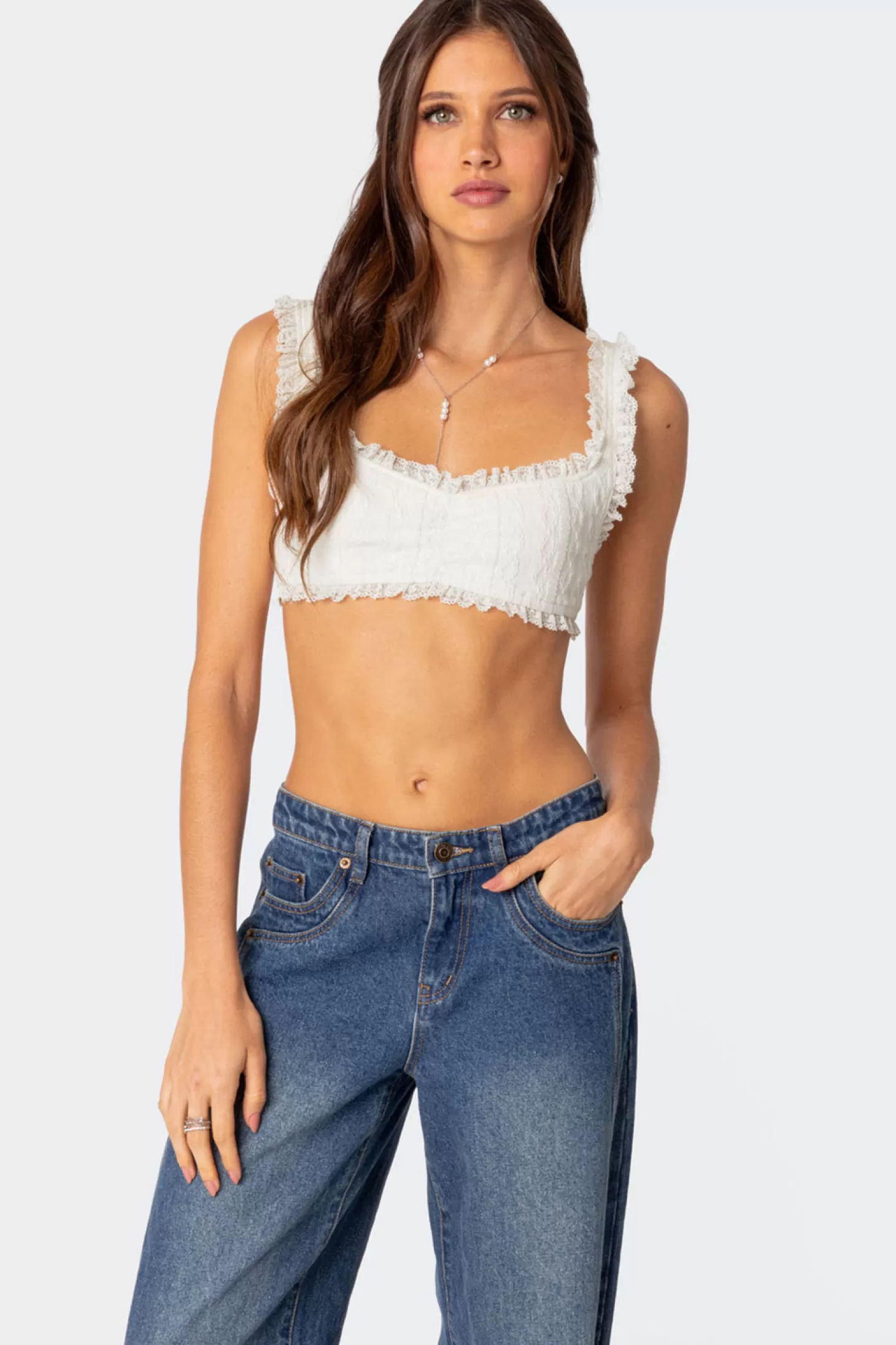 edikted Fairytale Lacey Crop Top* Crop Tops