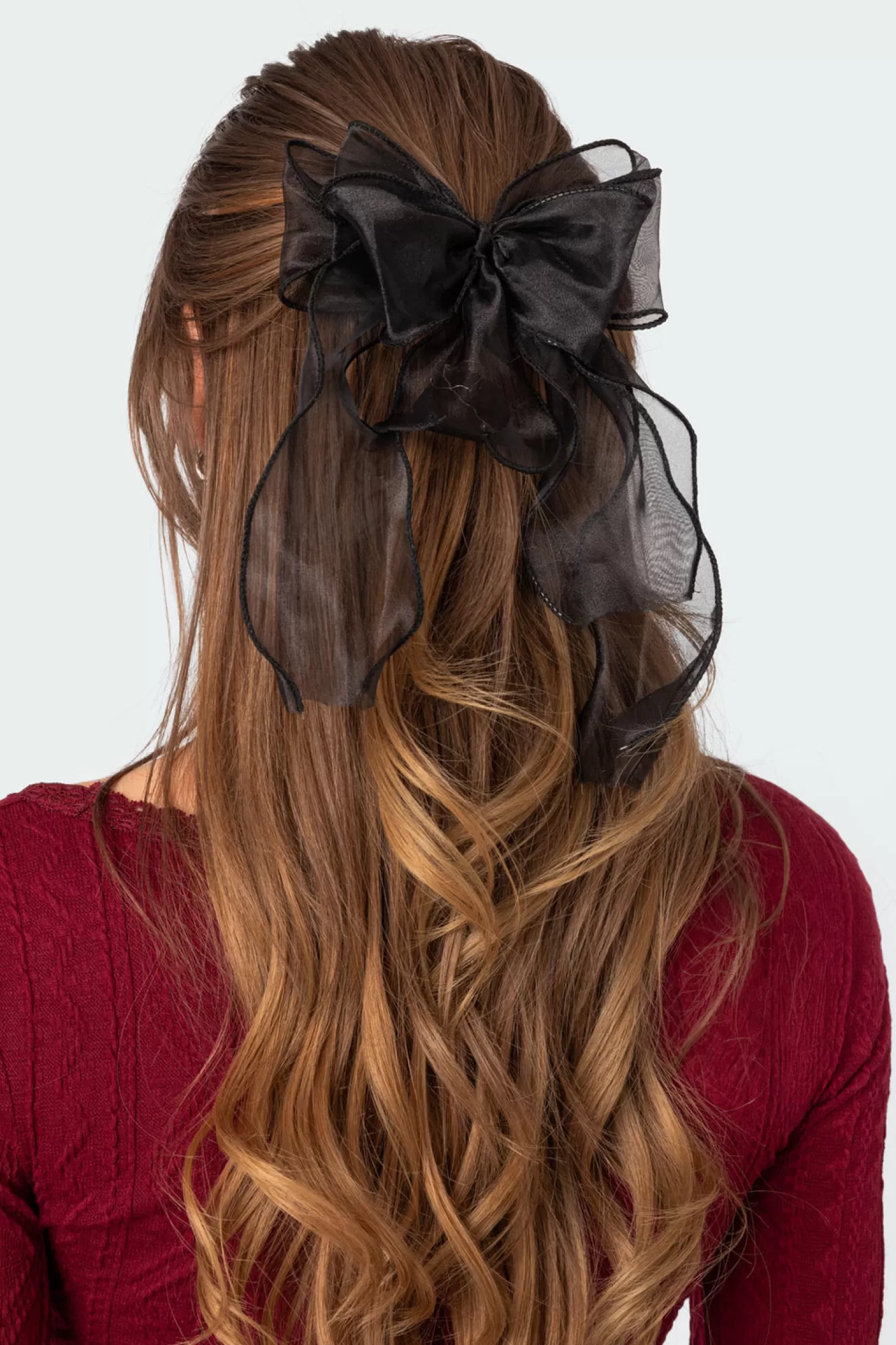 edikted Frilled Bow Hair Clip* Hair Accessories