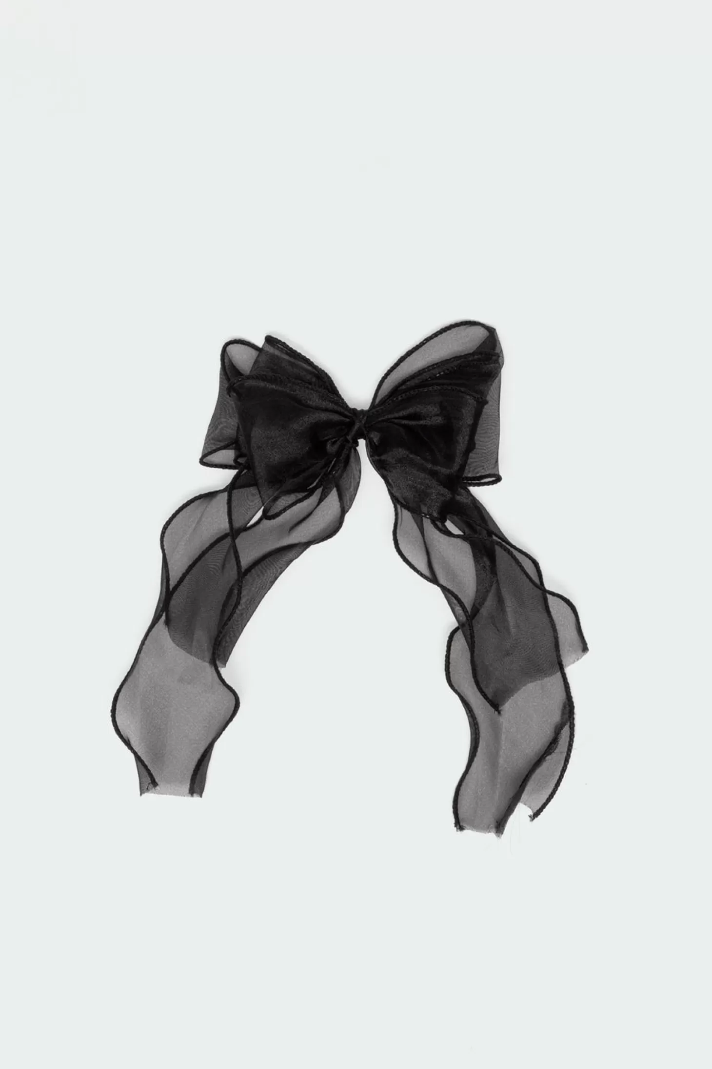 edikted Frilled Bow Hair Clip* Hair Accessories