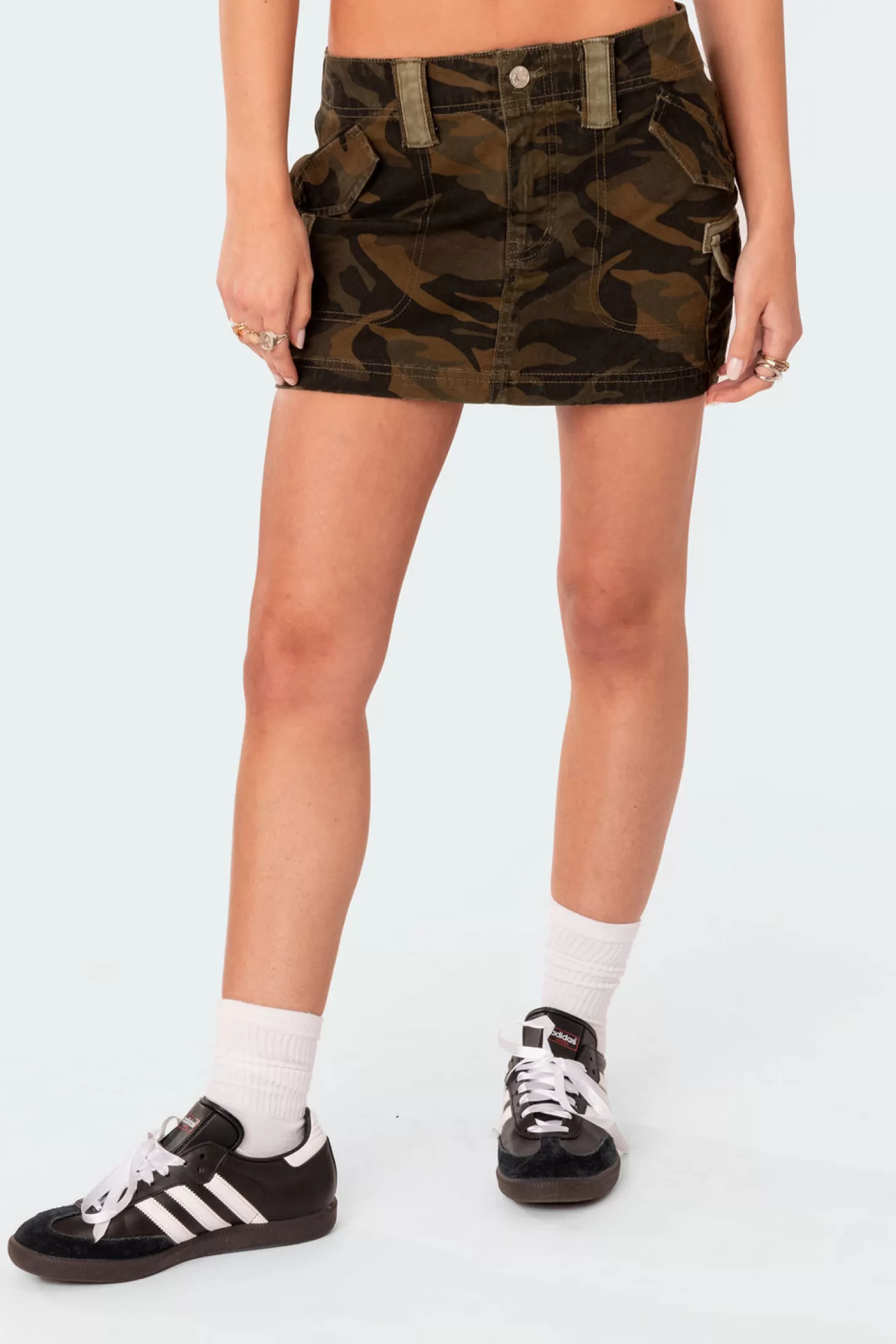 edikted Harlyn Camo Low Rise Denim Cargo Mini Skirt* Skirts | Skirts