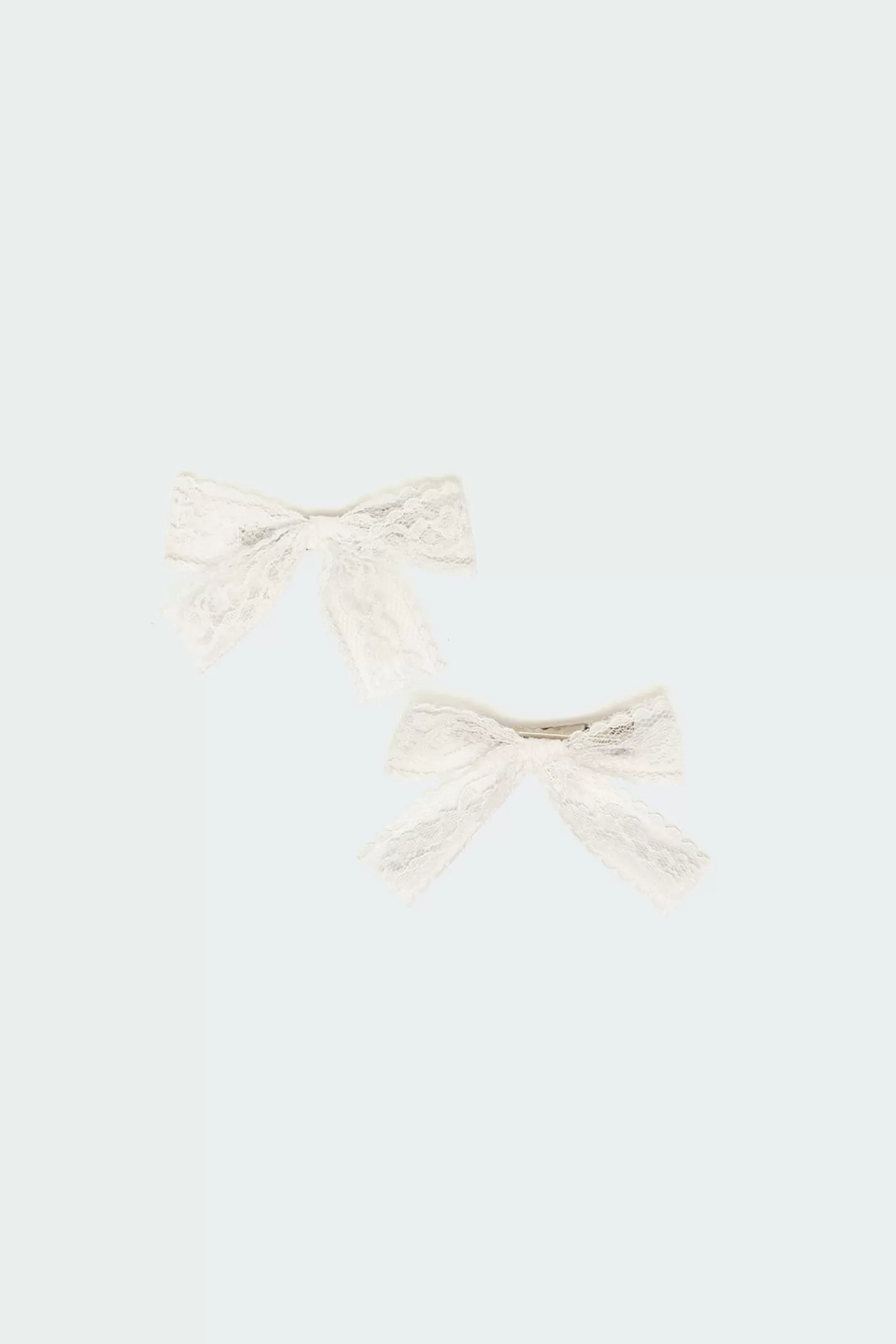 edikted Lace Bow Hair Clip Pack* Hair Accessories