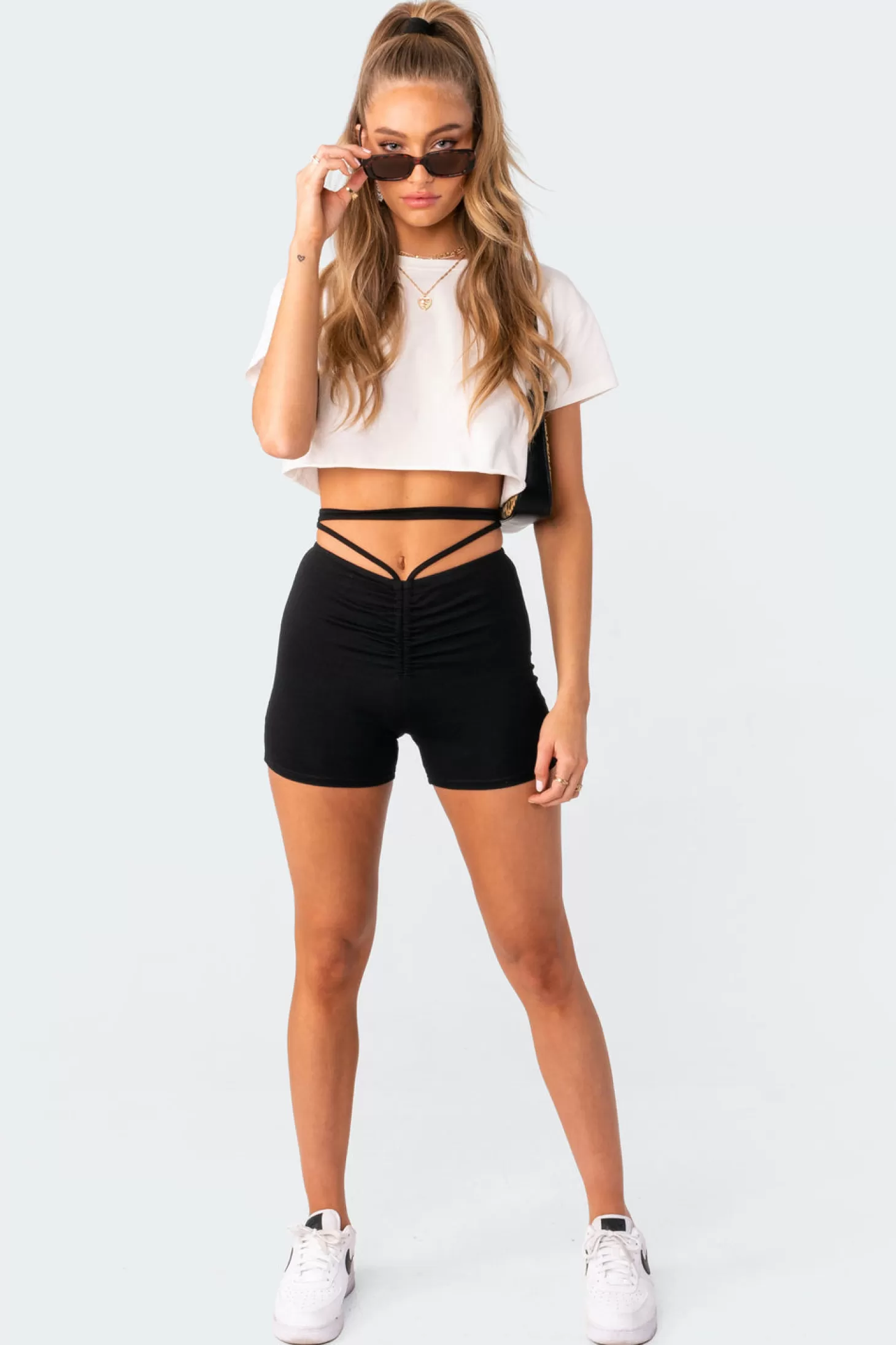 edikted Laini Strap Shorts* Shorts | Shorts