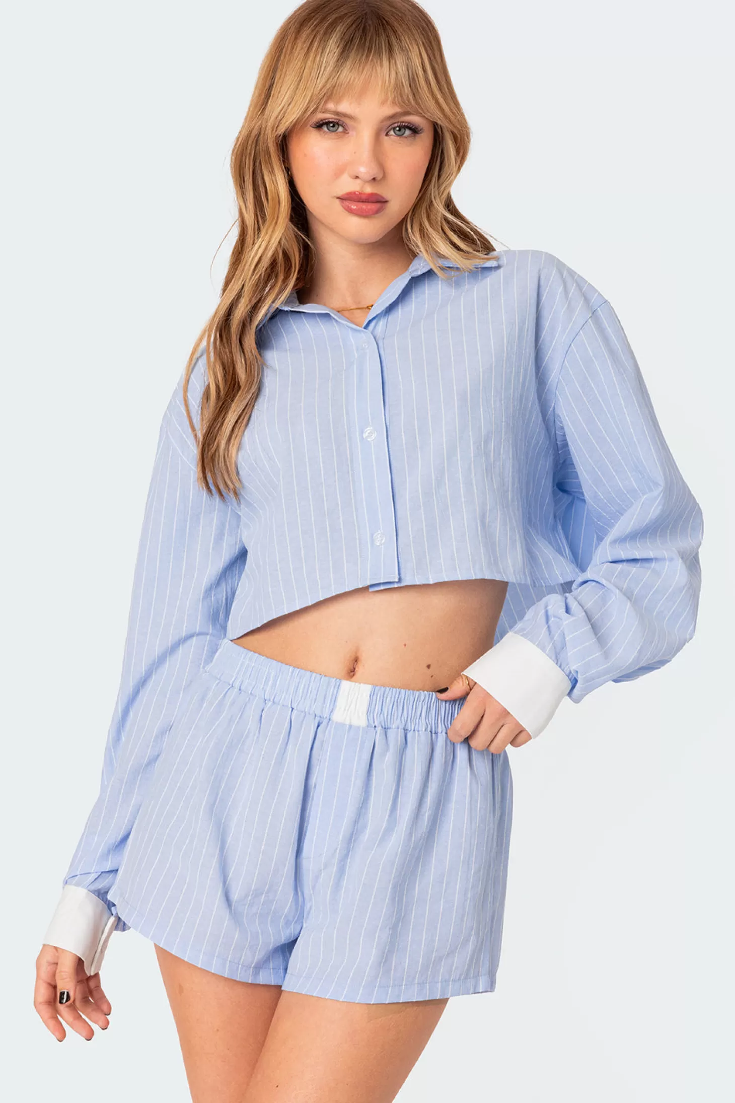 edikted Lea Cropped Button Up Shirt* Crop Tops | Long Sleeve Tops