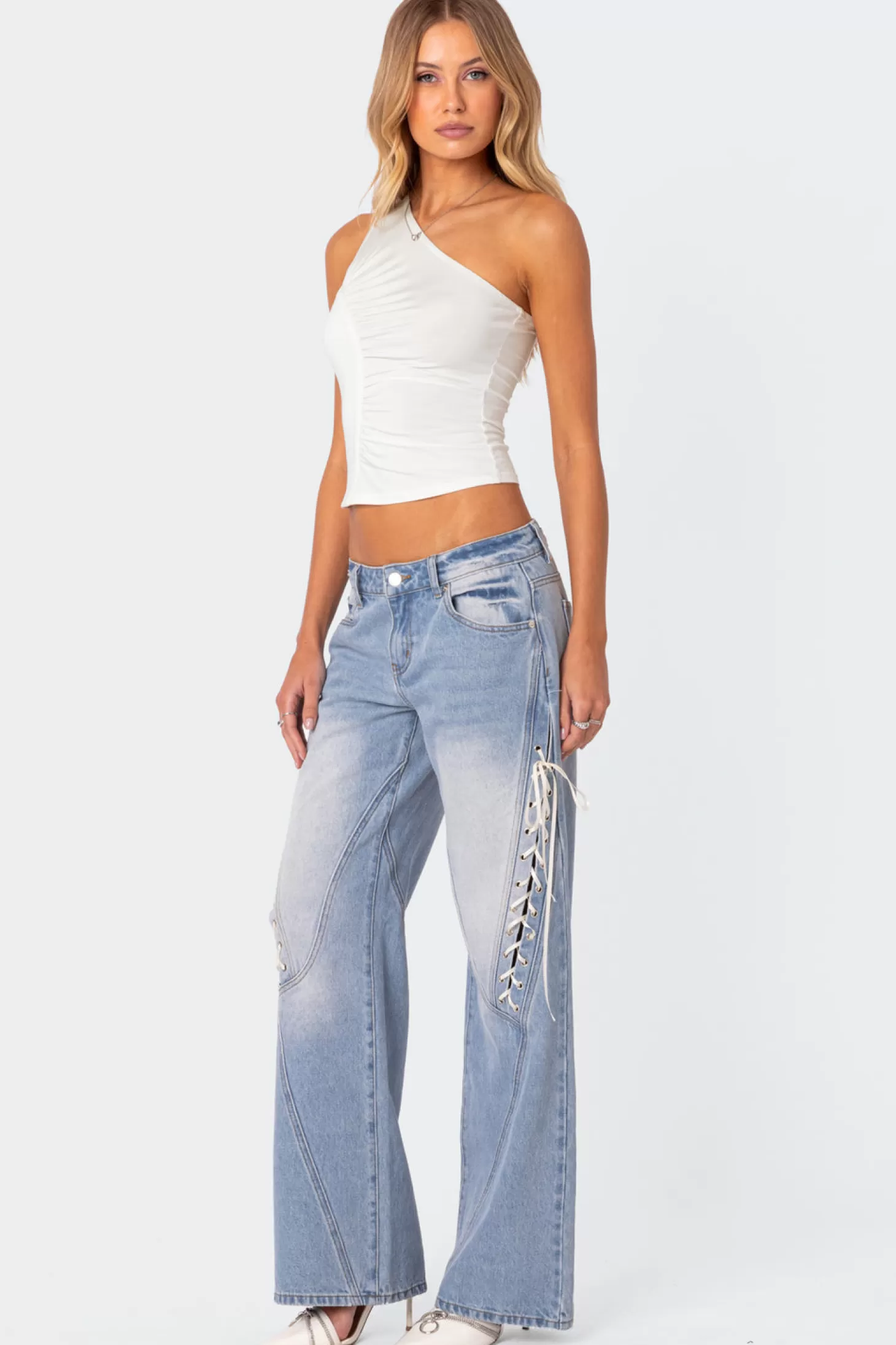 edikted Low Rise Ribbon Lace Up Jeans* Jeans | Jeans