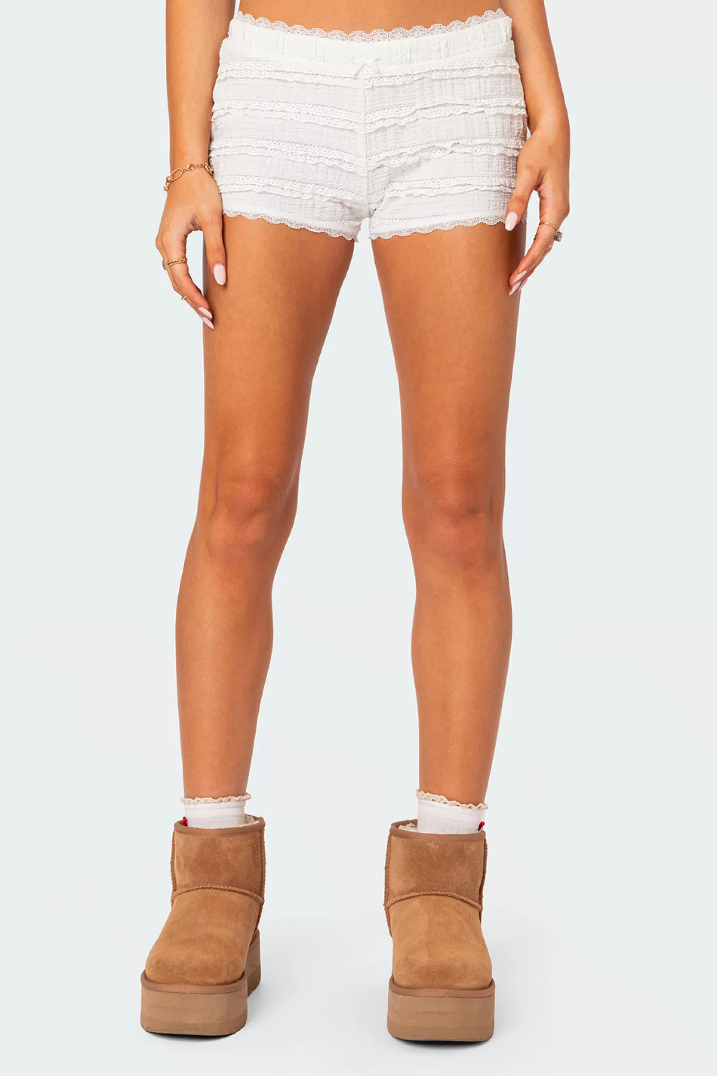 edikted Lucy Ruffled Lace Shorts* Shorts | Shorts