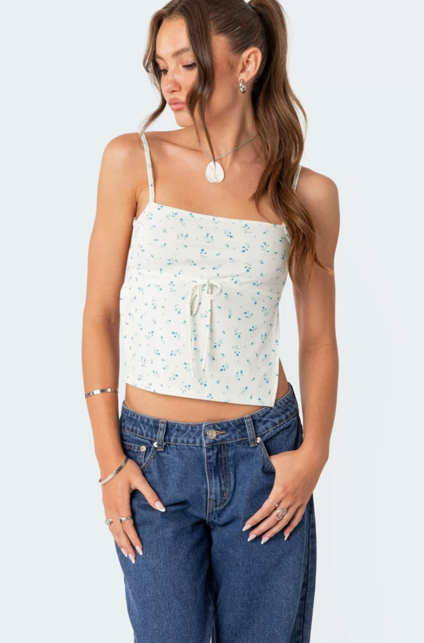 edikted Marli Open Back Tank Top* Crop Tops