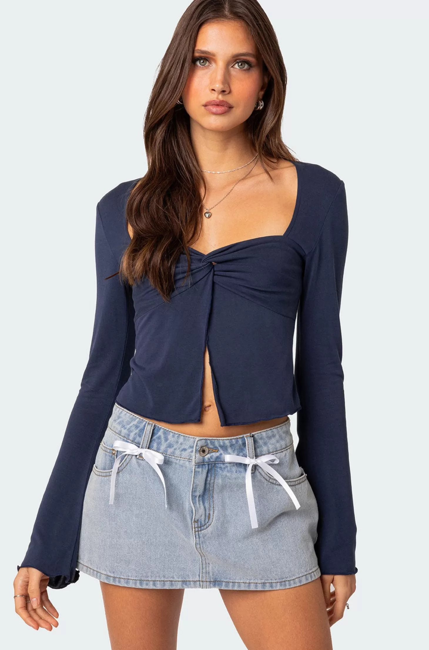 edikted Maxine Twist Front Top* Crop Tops | Long Sleeve Tops