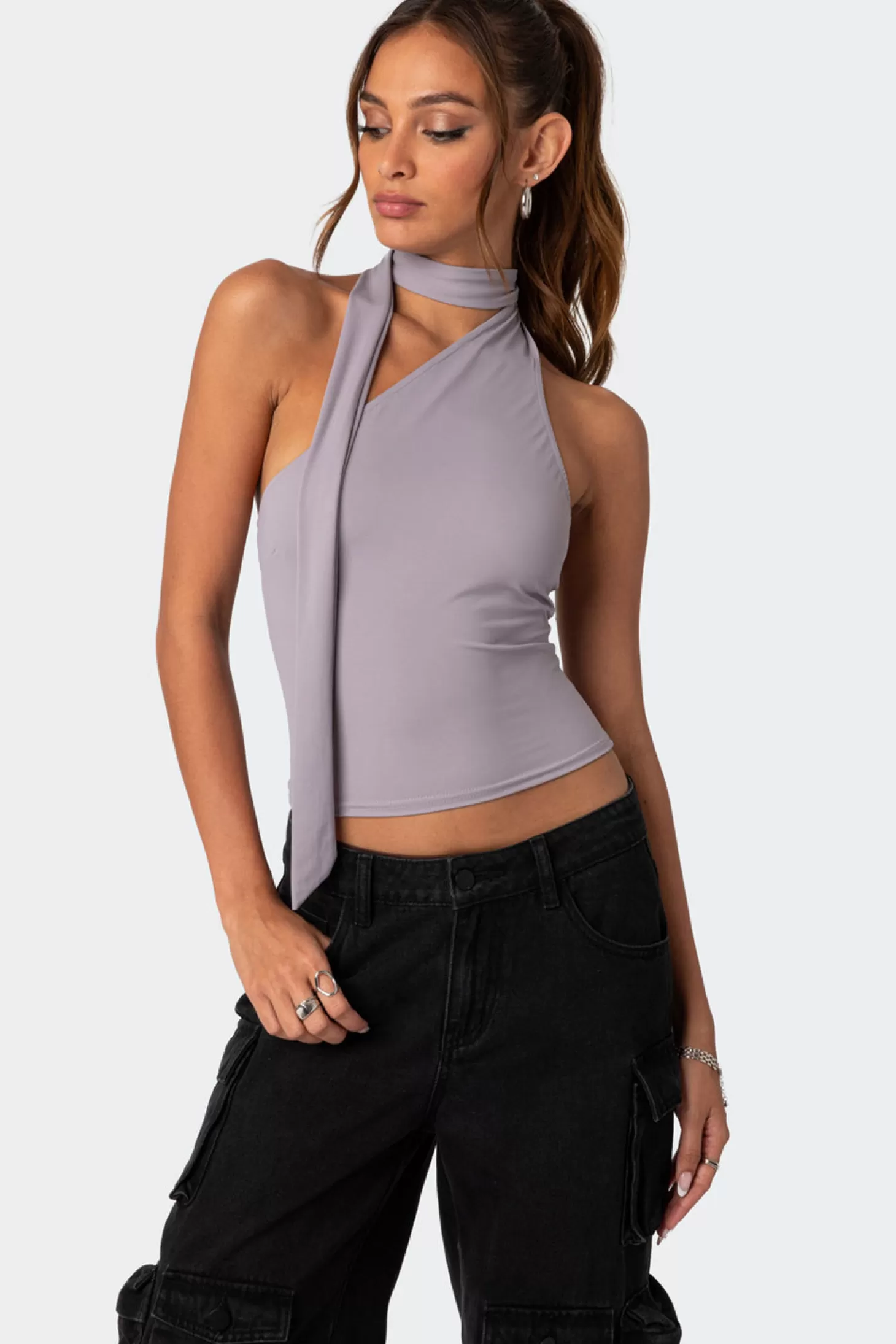 edikted Melony Asymmetric Scarf Top* Tops