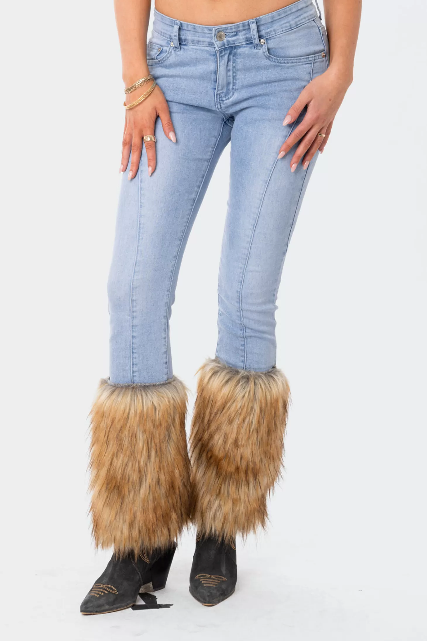 edikted Nahla Low-Rise Faux Fur Jeans* Jeans | Jeans