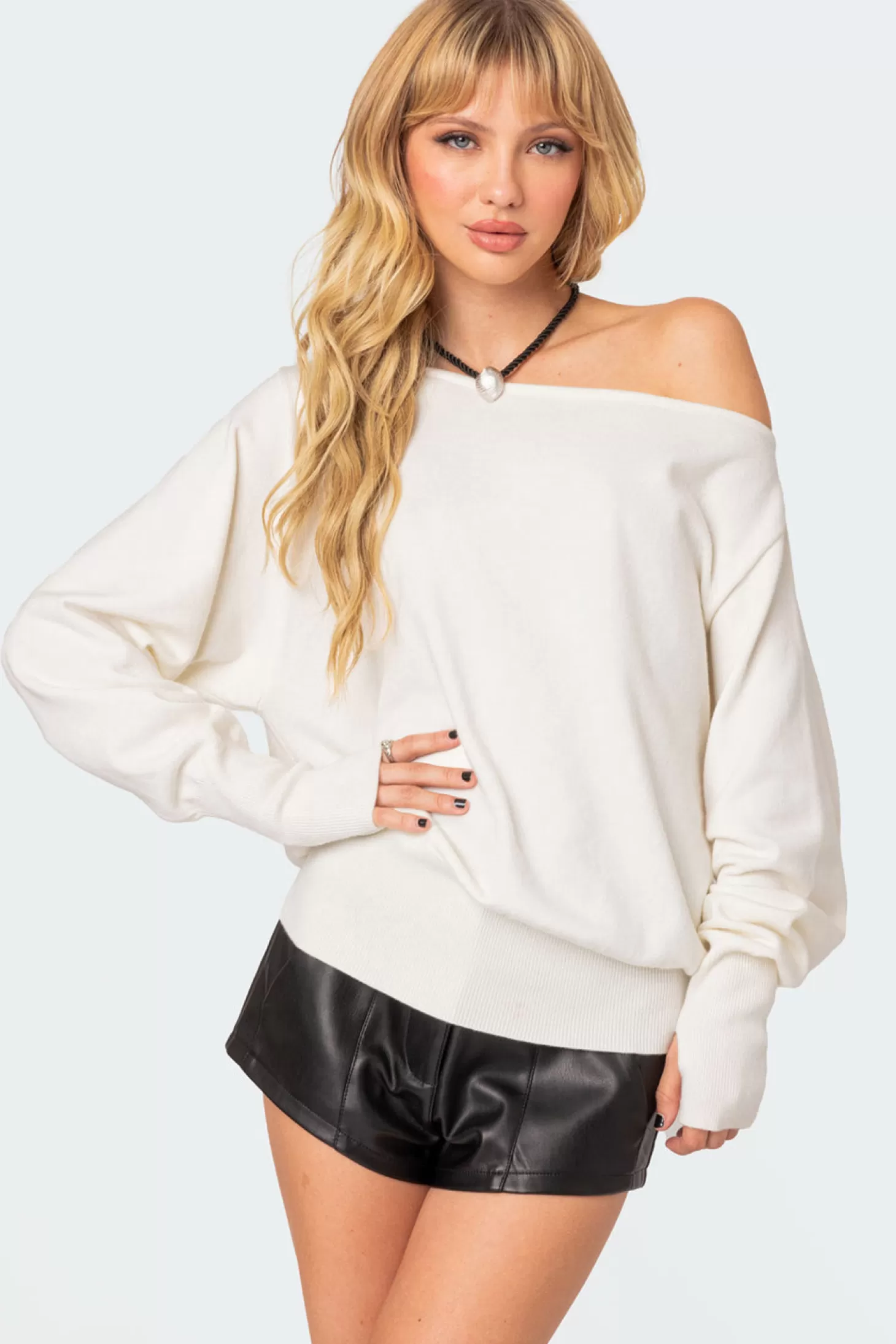 edikted Off Shoulder Oversized Sweater* Sweaters & Cardigans | Long Sleeve Tops