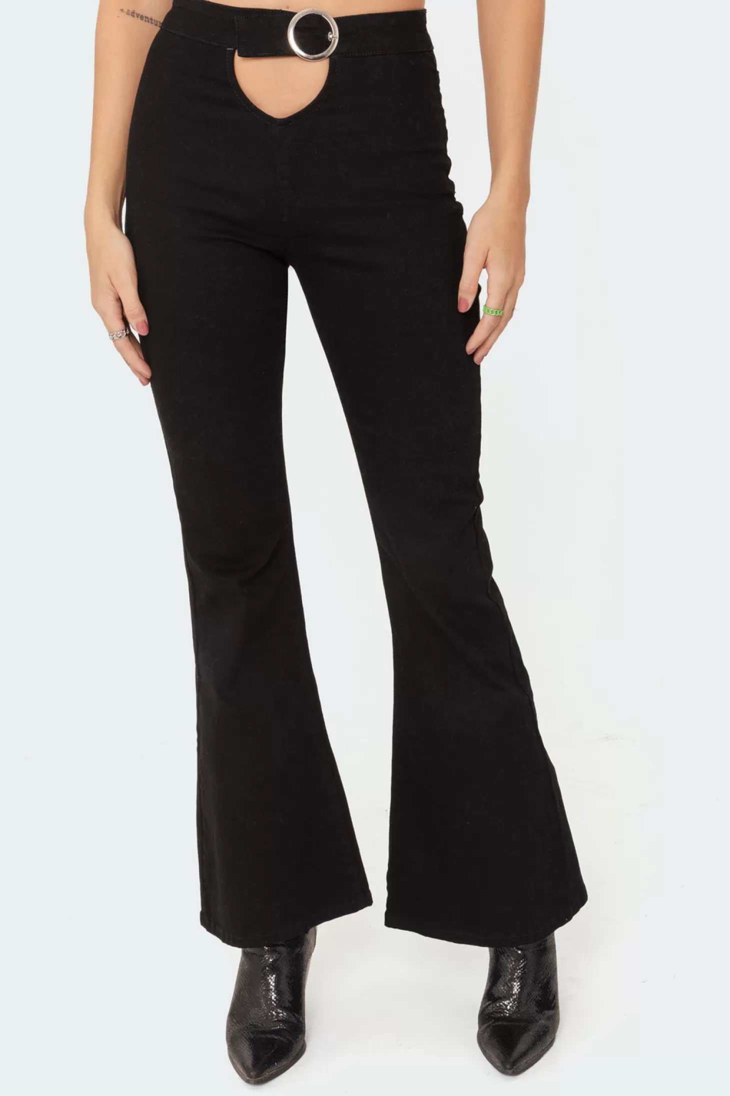 edikted Olympia Cut-Out Flared Jeans* Jeans | Jeans