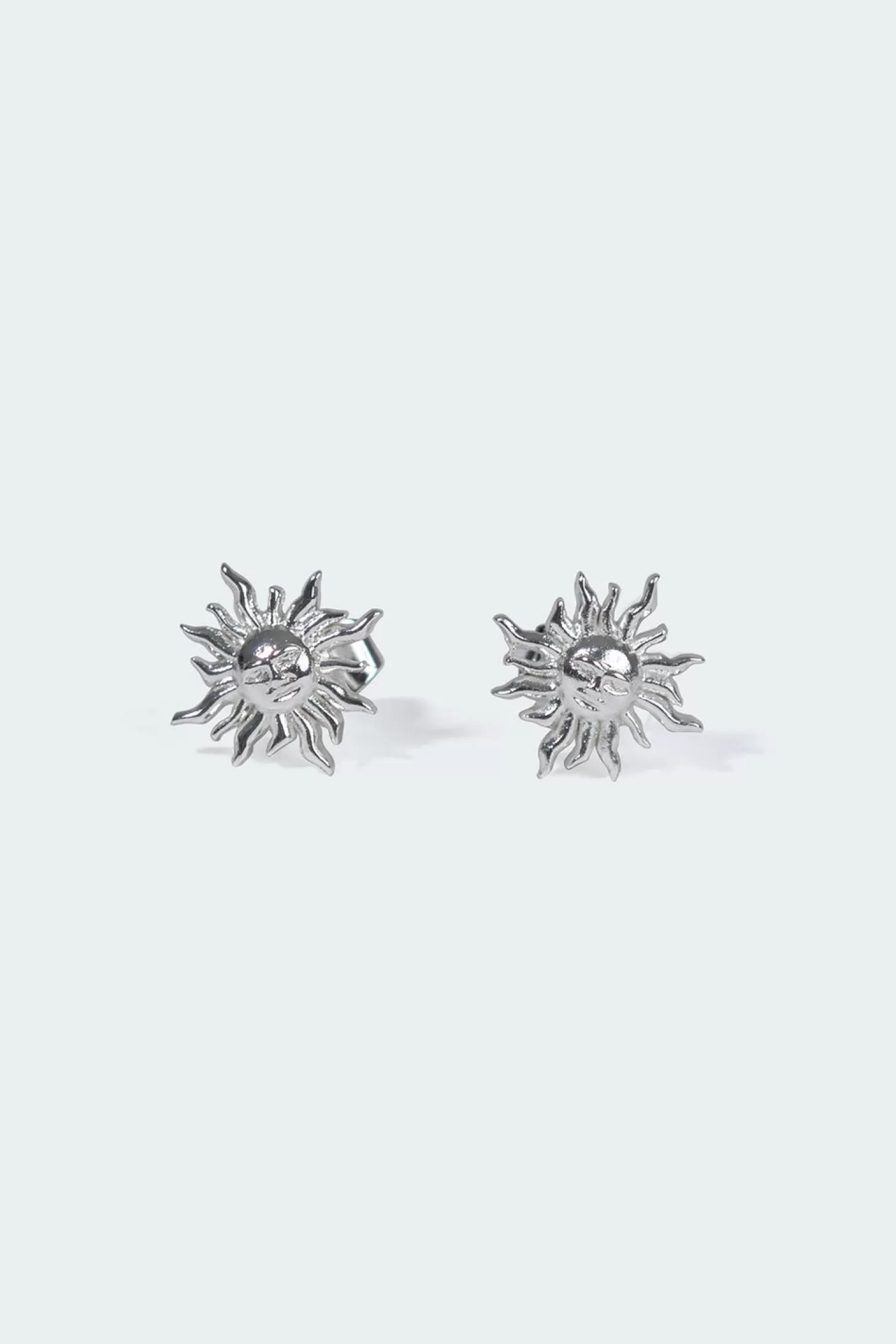 edikted Summertime Stud Earrings* Earrings