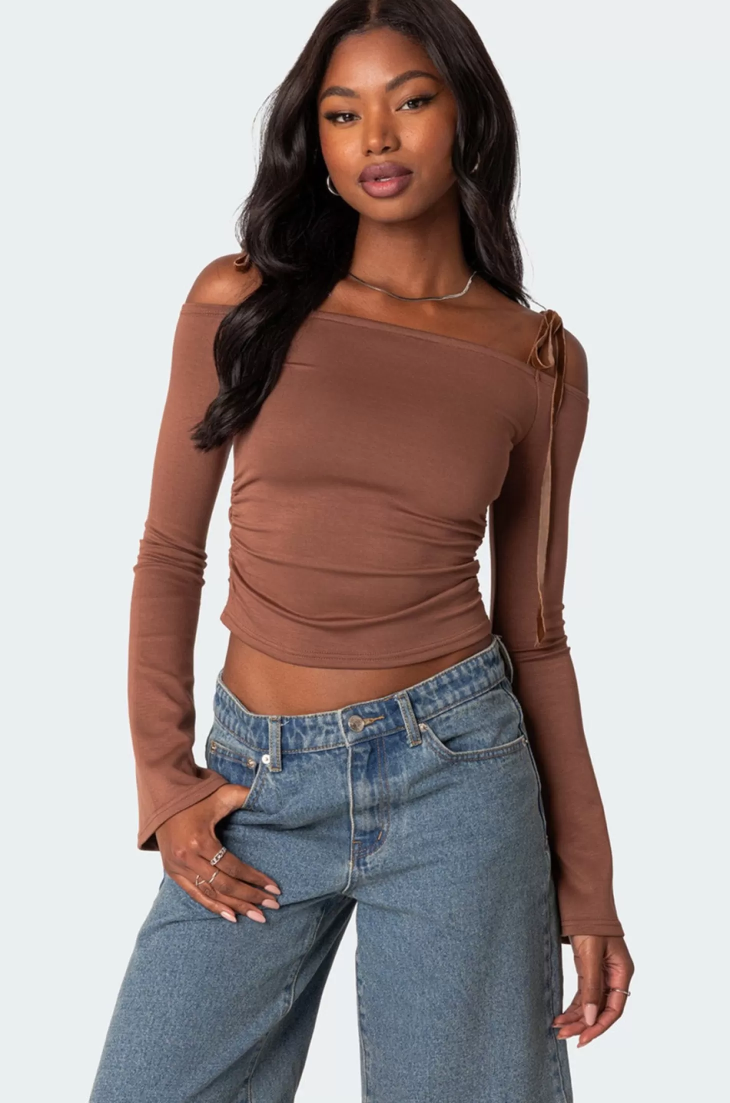 edikted Velvet Tie Off Shoulder Top* Long Sleeve Tops