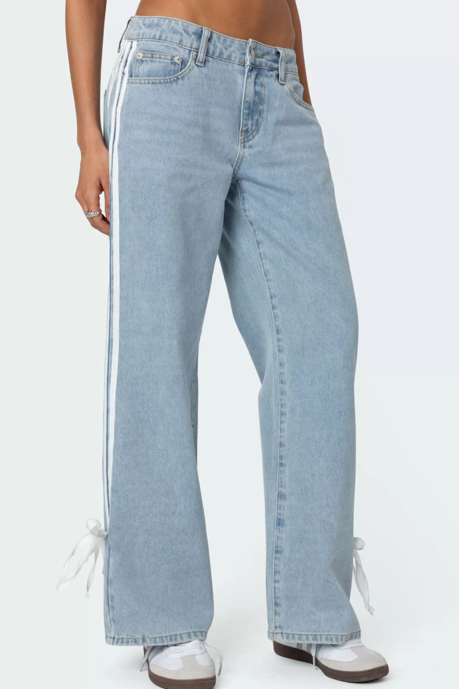 edikted Washed Low Rise Ribbon Jeans* Jeans | Jeans