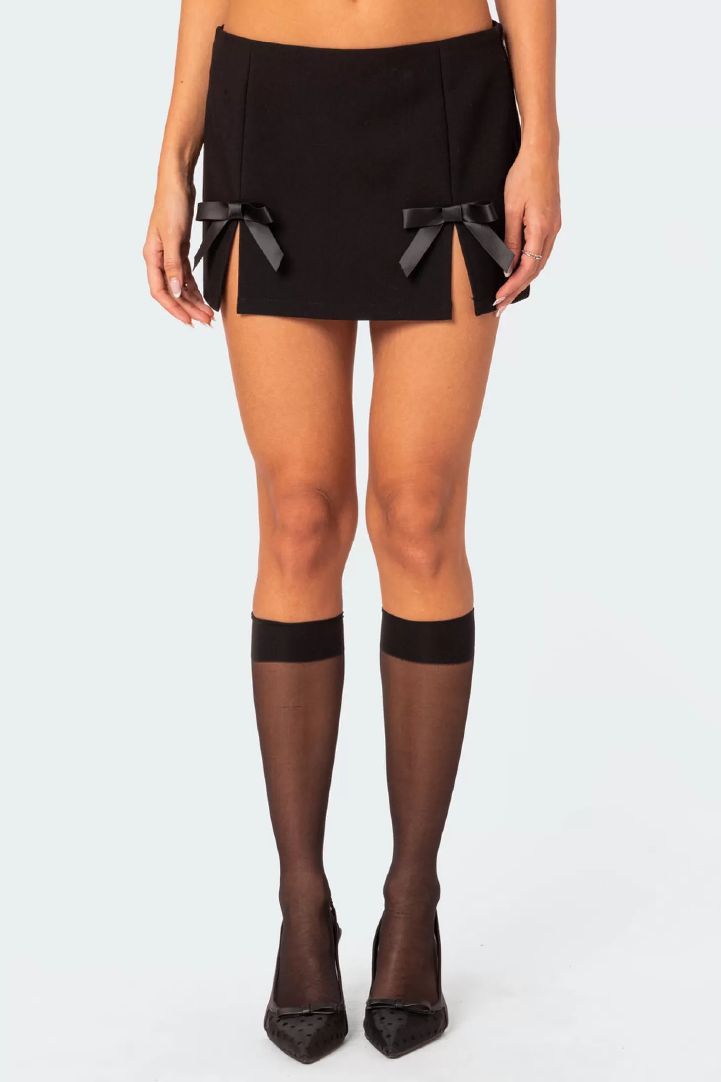 edikted Yvette Bow Slitted Mini Skirt* Skirts | Skirts